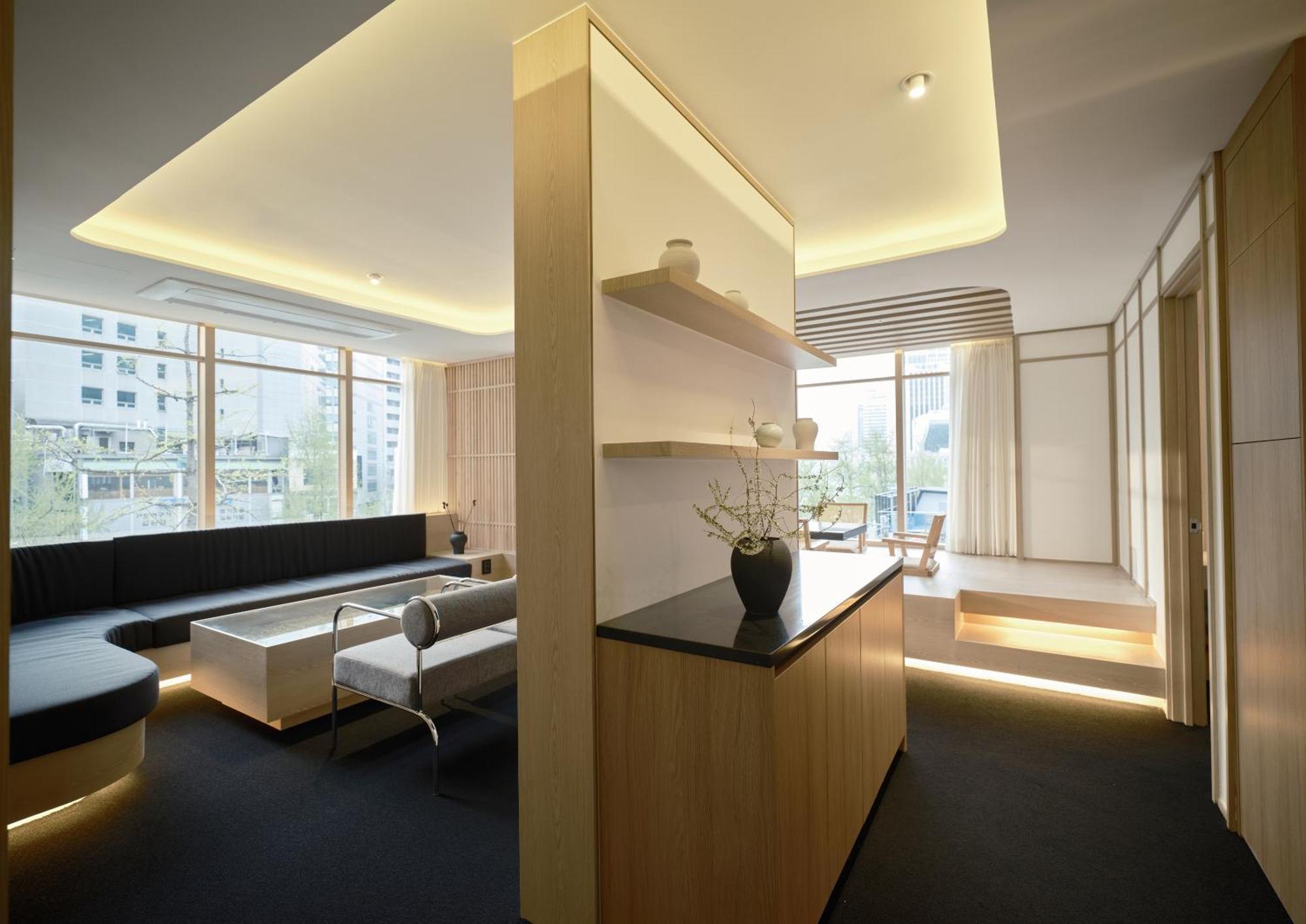 Uh Suite Seoul Deoksugung Exterior photo