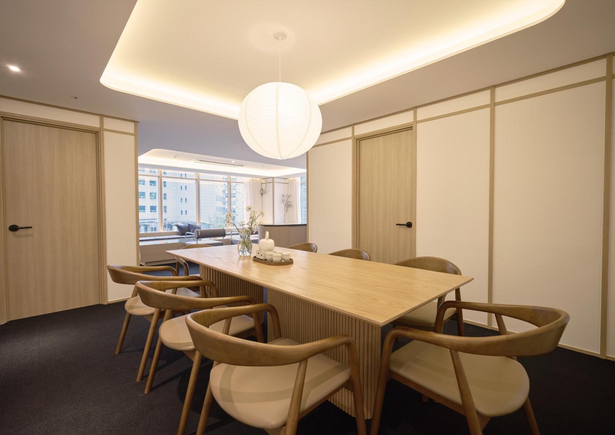 Uh Suite Seoul Deoksugung Exterior photo
