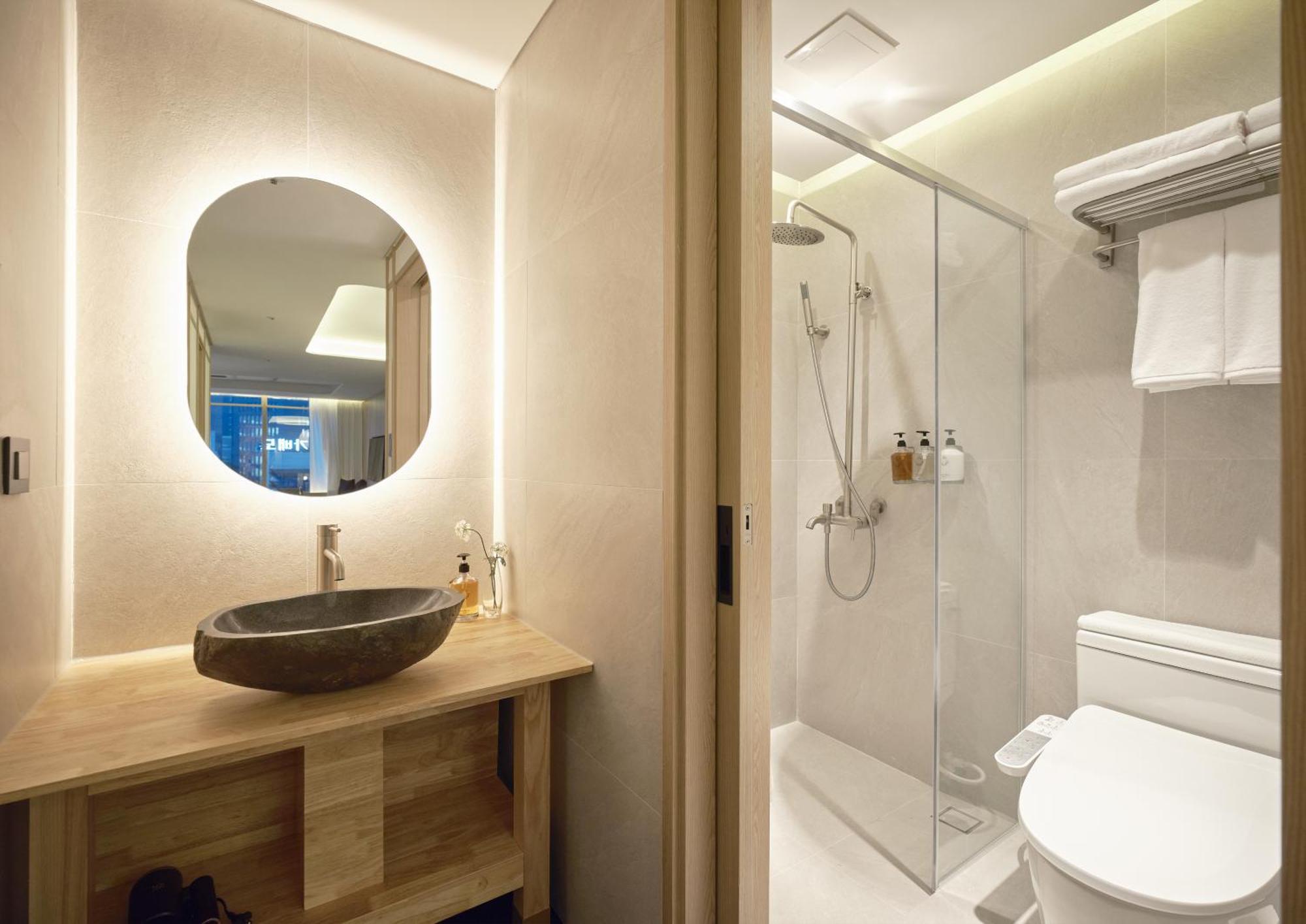 Uh Suite Seoul Deoksugung Exterior photo
