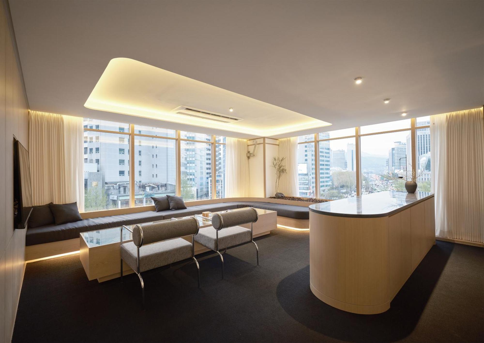 Uh Suite Seoul Deoksugung Exterior photo