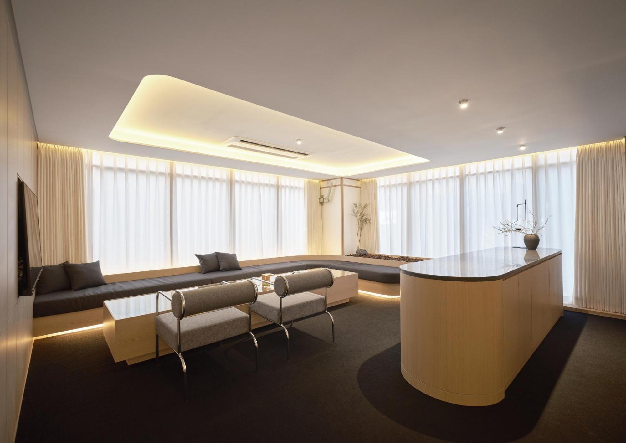 Uh Suite Seoul Deoksugung Exterior photo