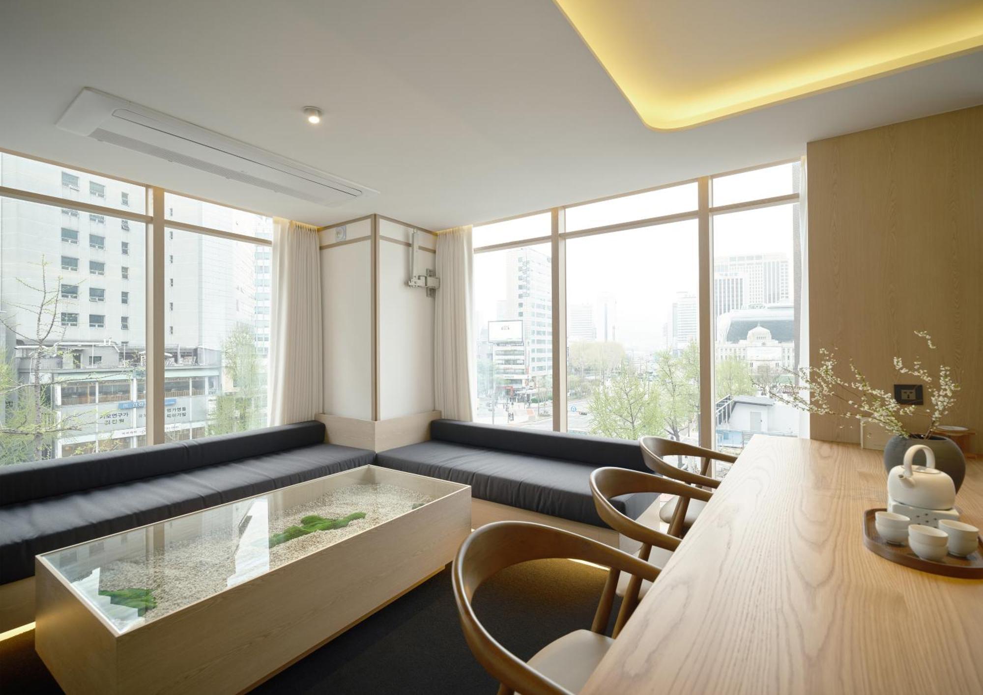 Uh Suite Seoul Deoksugung Exterior photo